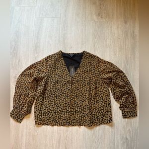 Brand new with tags ASOS Wednesday’s Girl Curve long sleeve floral blouse. US16